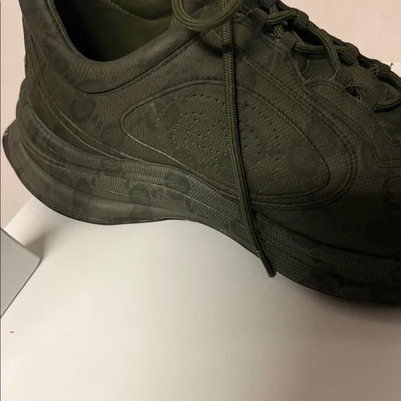 Gucci Dark Green Athletic Shoes - Picture 8 of 12